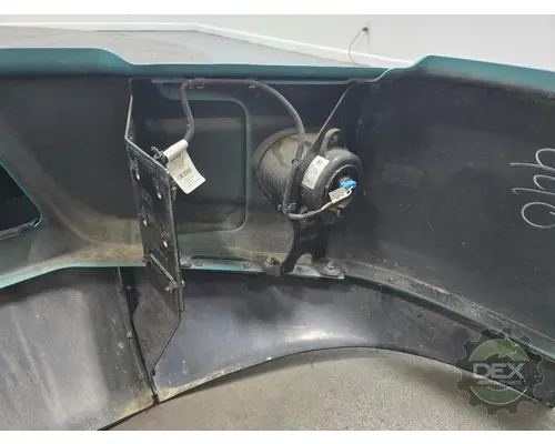 VOLVO VNR Bumper Assembly, Front