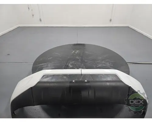 VOLVO VNR Bumper Assembly, Front