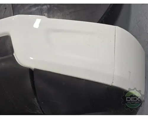 VOLVO VNR Bumper Assembly, Front