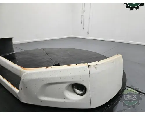 VOLVO VNR Bumper Assembly, Front