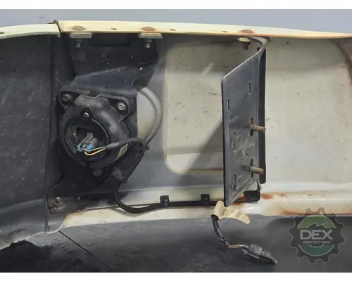 VOLVO VNR Bumper Assembly, Front
