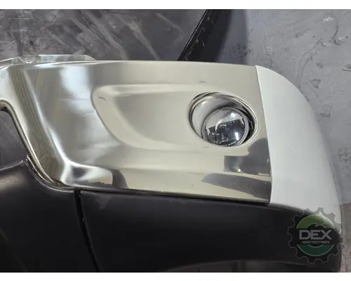 VOLVO VNR Bumper Assembly, Front