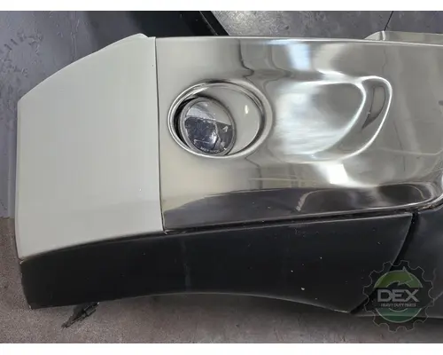 VOLVO VNR Bumper Assembly, Front