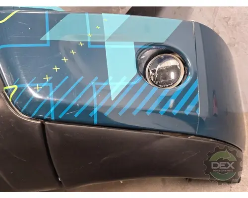 VOLVO VNR Bumper Assembly, Front