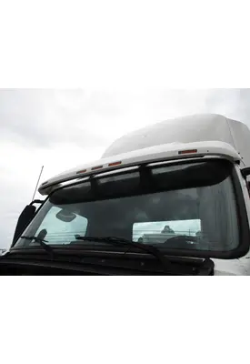 VOLVO VNR CAB CLIP