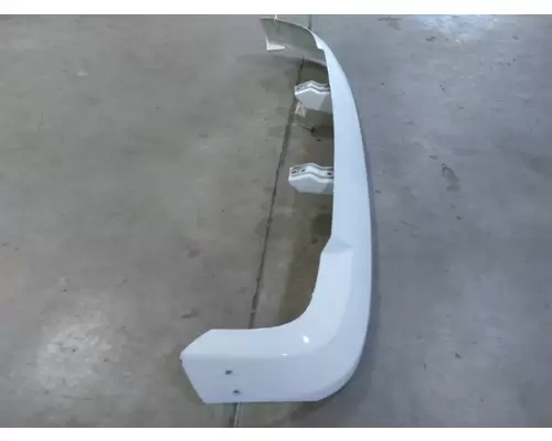 VOLVO VNR CAB CLIP