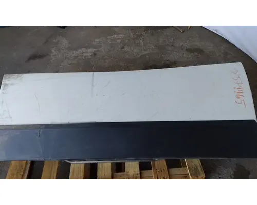 VOLVO VNR CAB EXTENSION