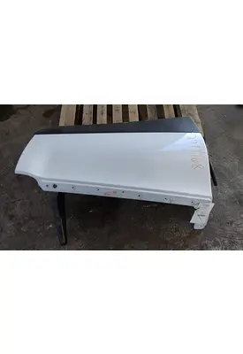 VOLVO VNR CAB EXTENSION