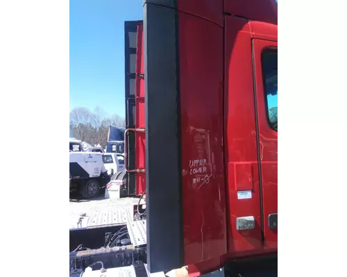 VOLVO VNR CAB EXTENSION