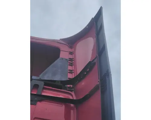 VOLVO VNR CAB EXTENSION