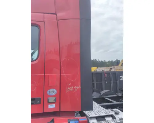 VOLVO VNR CAB EXTENSION