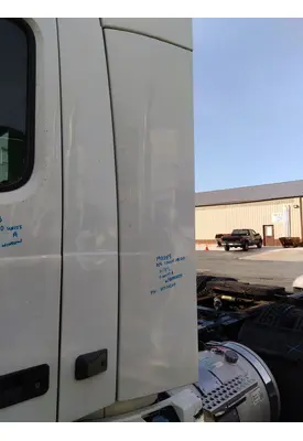 VOLVO VNR CAB EXTENSION