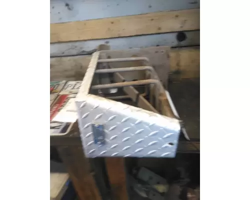 VOLVO VNR CHAIN HANGER