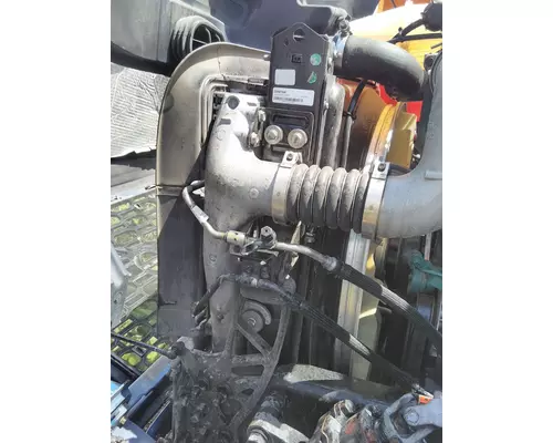 VOLVO VNR COOLING ASSEMBLY (RAD, COND, ATAAC)