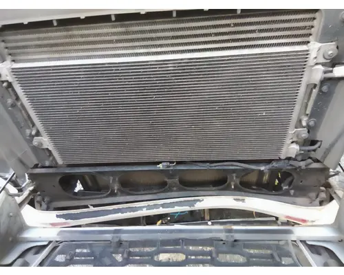 VOLVO VNR COOLING ASSEMBLY (RAD, COND, ATAAC)