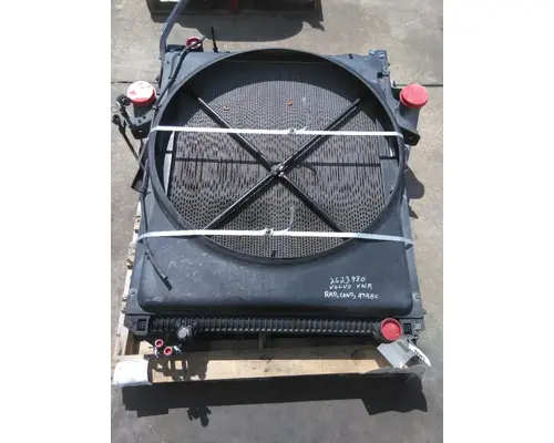 VOLVO VNR COOLING ASSEMBLY (RAD, COND, ATAAC)