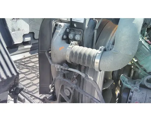 VOLVO VNR COOLING ASSEMBLY (RAD, COND, ATAAC)