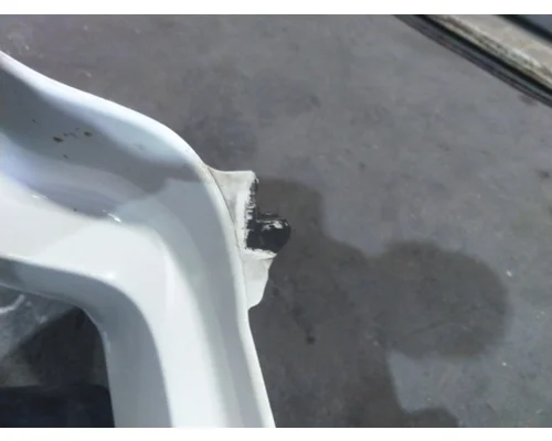 VOLVO VNR COWL