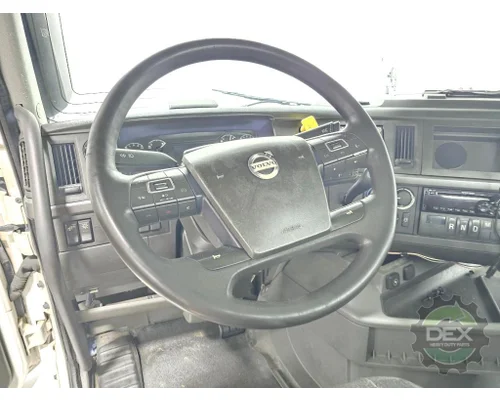 VOLVO VNR Cab