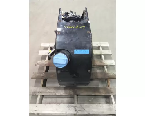 VOLVO VNR DEF TANK