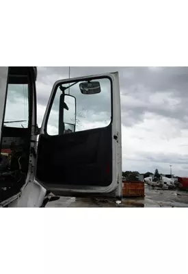 VOLVO VNR DOOR ASSEMBLY, FRONT