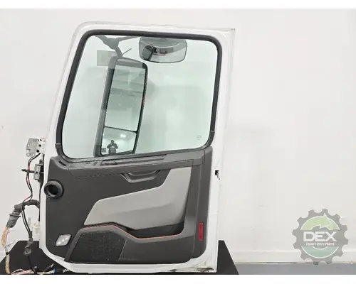 VOLVO VNR Door Assembly, Front