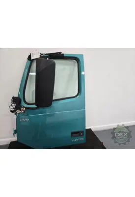 VOLVO VNR Door Assembly, Front