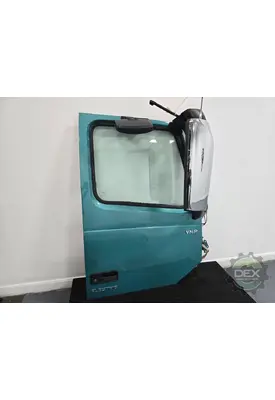 VOLVO VNR Door Assembly, Front