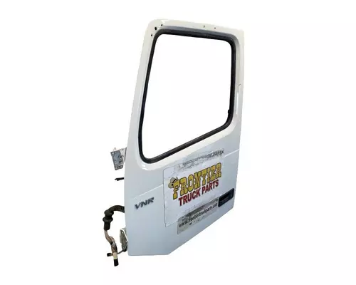 VOLVO VNR Door Assembly, Front