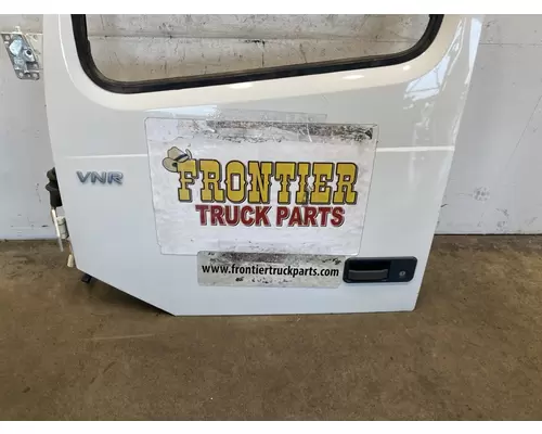 VOLVO VNR Door Assembly, Front