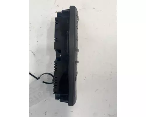 VOLVO VNR ECM (Transmission)