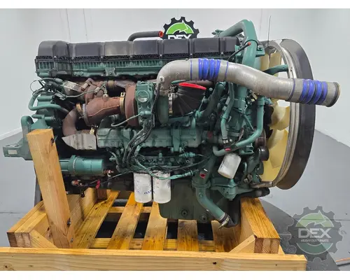 VOLVO VNR Engine Assembly