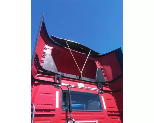 VOLVO VNR FAIRING, WIND DEFLECTOR ROOF