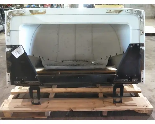 VOLVO VNR FAIRING, WIND DEFLECTOR ROOF