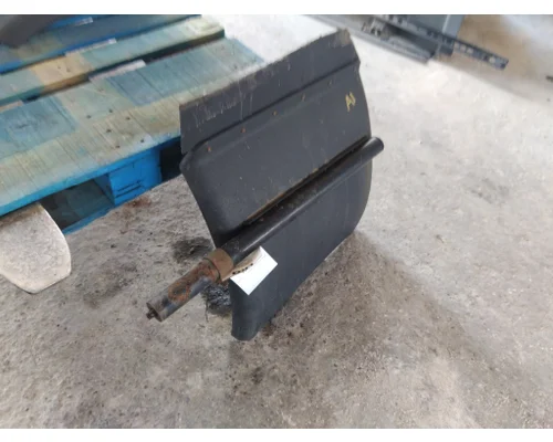 VOLVO VNR FENDER, QUARTERHALF REAR