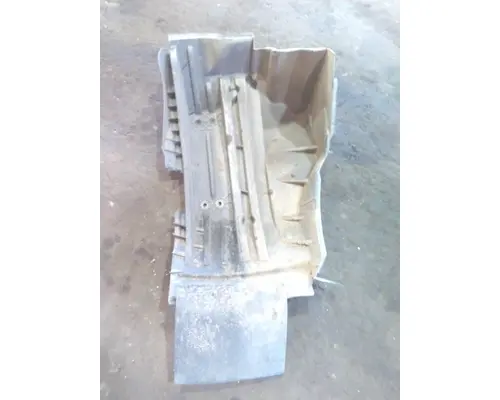 VOLVO VNR FENDER, SPLASH SHIELDGUARD