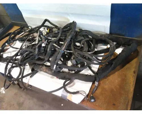 VOLVO VNR FRAME RAIL WIRING HARNESS