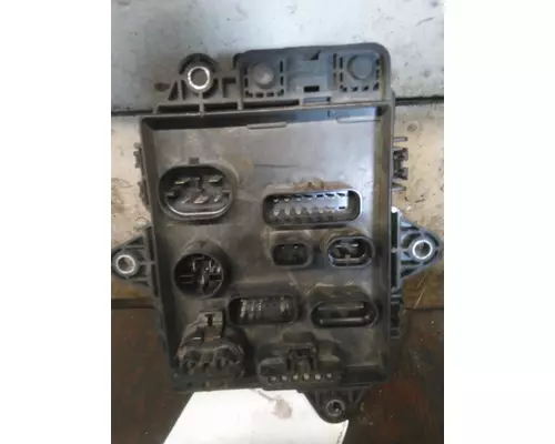 VOLVO VNR FUSE BOX