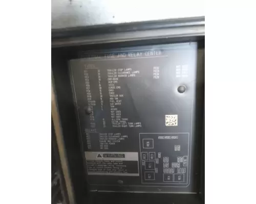 VOLVO VNR FUSE BOX