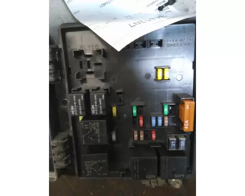 VOLVO VNR FUSE BOX