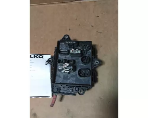 VOLVO VNR FUSE BOX
