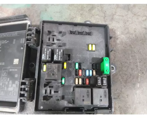 VOLVO VNR FUSE BOX