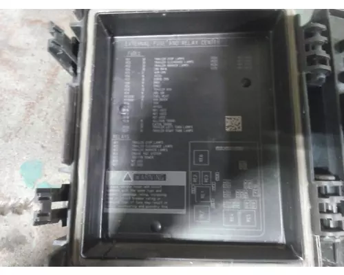 VOLVO VNR FUSE BOX