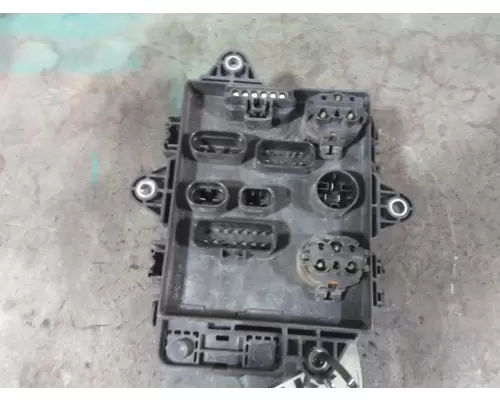 VOLVO VNR FUSE BOX