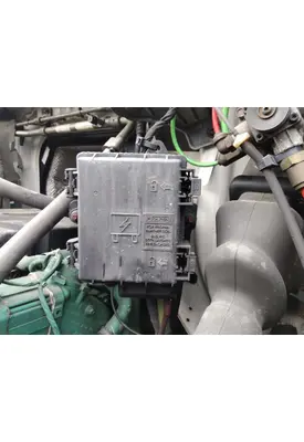 VOLVO VNR FUSE BOX