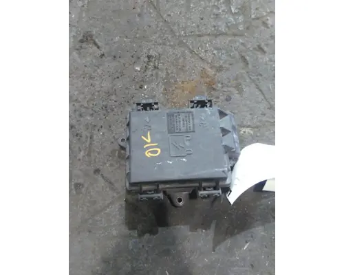 VOLVO VNR FUSE BOX