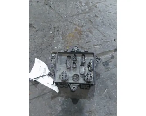 VOLVO VNR FUSE BOX