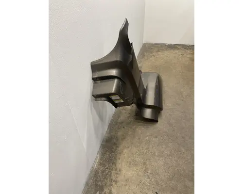 VOLVO VNR Fender Extension