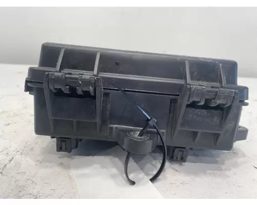 VOLVO VNR Fuse Box