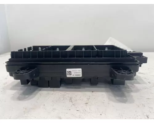 VOLVO VNR Fuse Box